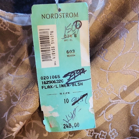 Emanuel Ungaro Beige and Cream Vest - Picture 4 of 4